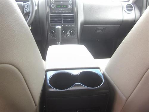 Ford Explorer 2008 photo 4