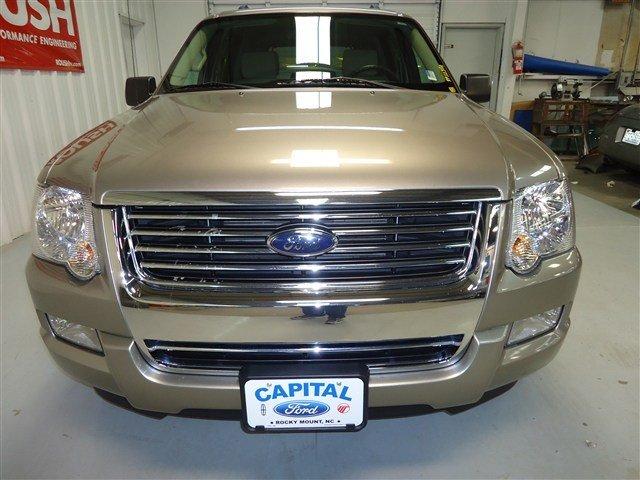 Ford Explorer 2008 photo 1