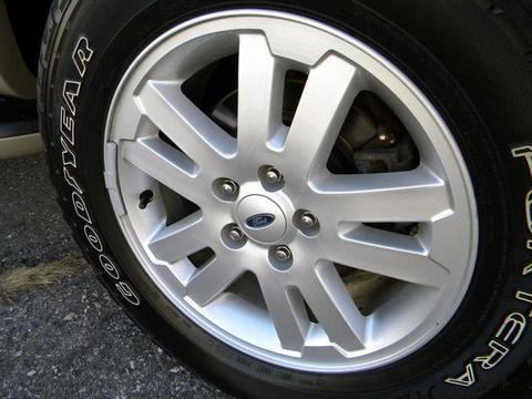 Ford Explorer 2008 photo 1