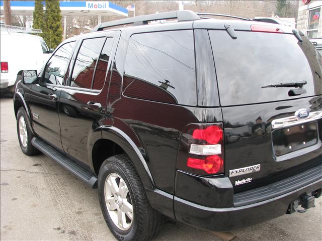 Ford Explorer 2008 photo 2