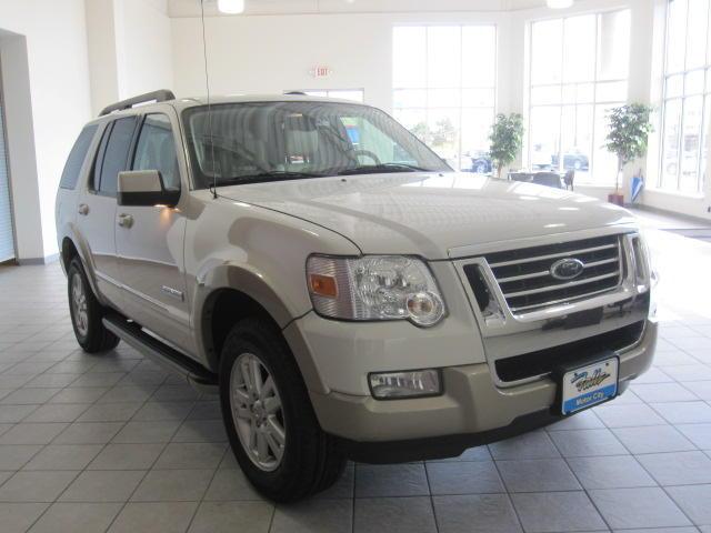 Ford Explorer 2008 photo 3