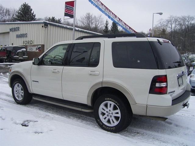 Ford Explorer 2008 photo 1