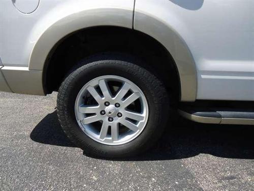 Ford Explorer 2008 photo 2