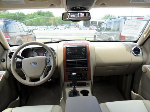 Ford Explorer 2008 photo 3