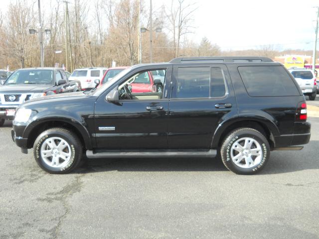 Ford Explorer 2008 photo 1