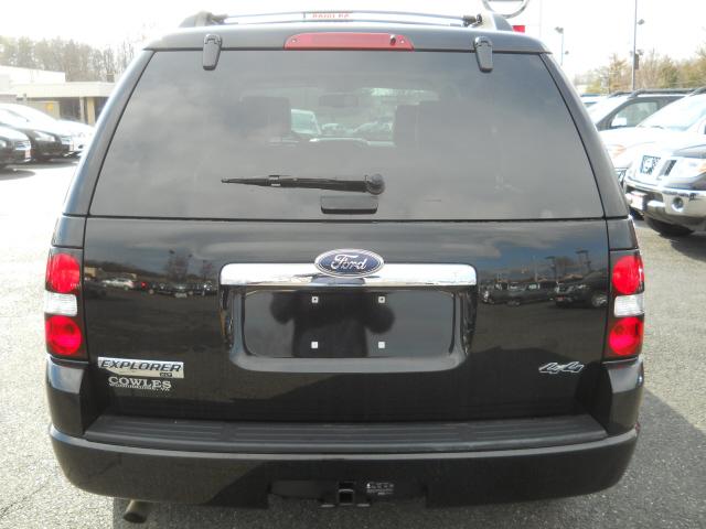 Ford Explorer 2008 photo 2