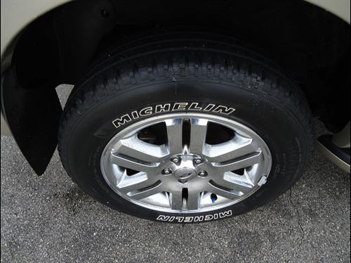 Ford Explorer 2008 photo 4