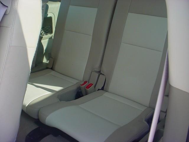 Ford Explorer 2008 photo 2