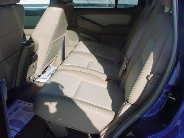 Ford Explorer 2008 photo 5