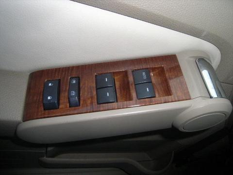 Ford Explorer 2008 photo 1