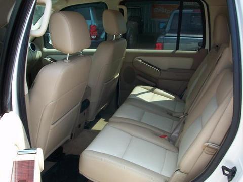 Ford Explorer 2008 photo 1
