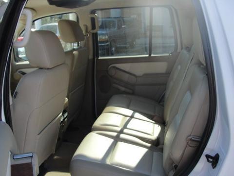 Ford Explorer 2008 photo 2