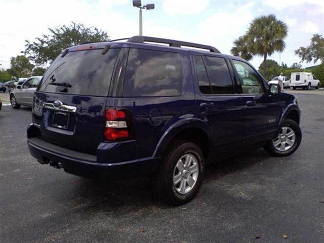 Ford Explorer 2008 photo 1