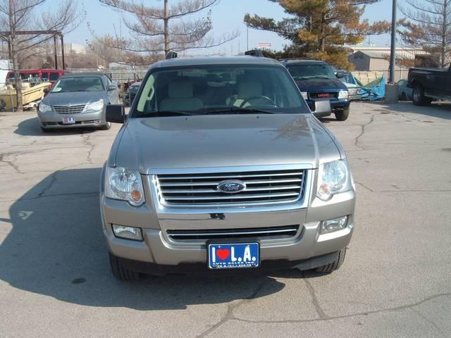 Ford Explorer 2008 photo 3