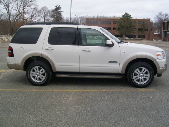 Ford Explorer 2008 photo 3