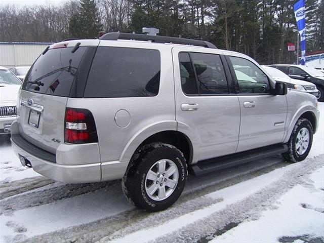 Ford Explorer 2008 photo 2