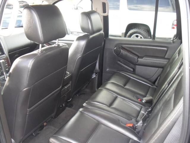 Ford Explorer 2008 photo 3