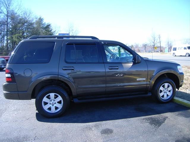 Ford Explorer 2008 photo 3