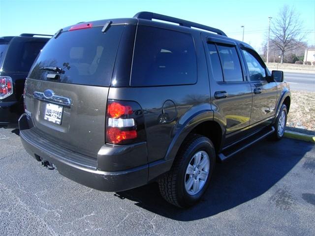 Ford Explorer 2008 photo 4