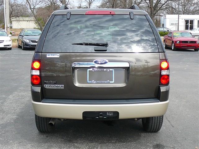 Ford Explorer 2008 photo 3