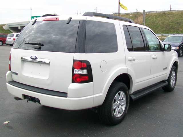 Ford Explorer 2008 photo 3