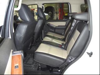 Ford Explorer 2010 photo 3