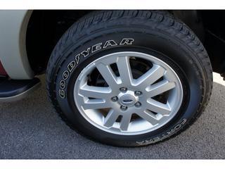 Ford Explorer 2010 photo 3