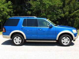 Ford Explorer 2010 photo 4