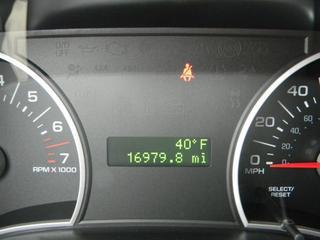 Ford Explorer 2010 photo 1