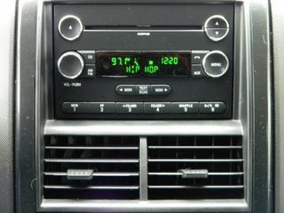 Ford Explorer 2010 photo 2