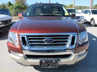 Ford Explorer 2010 photo 4