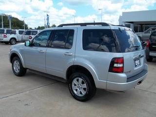 Ford Explorer 2010 photo 3