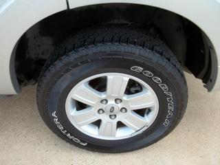 Ford Explorer 2010 photo 4