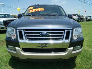 Ford Explorer 2010 photo 1