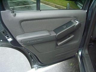 Ford Explorer 2010 photo 2