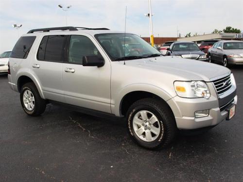 Ford Explorer 2010 photo 1