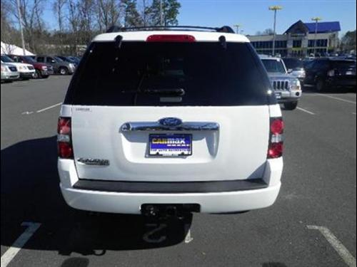 Ford Explorer 2010 photo 4