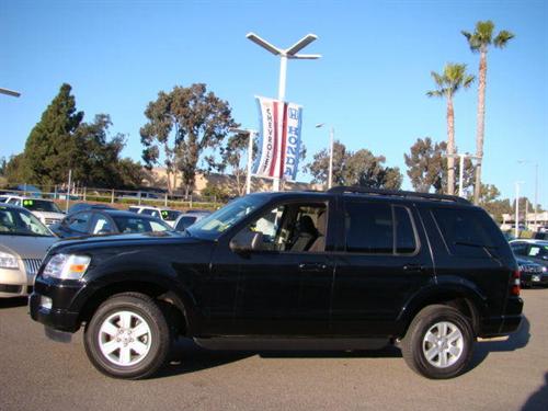 Ford Explorer 2010 photo 2