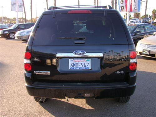 Ford Explorer 2010 photo 4