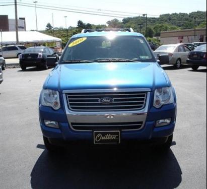 Ford Explorer 2010 photo 1