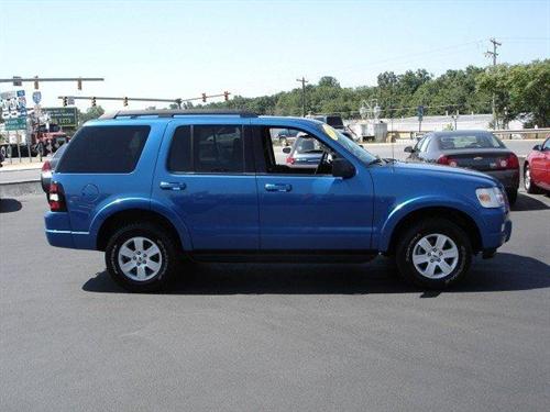 Ford Explorer 2010 photo 3