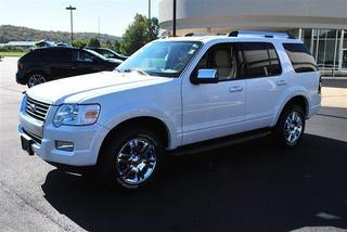 Ford Explorer 2010 photo 1