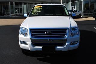 Ford Explorer 2010 photo 2