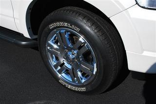 Ford Explorer 2010 photo 3