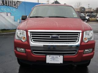 Ford Explorer 2010 photo 4