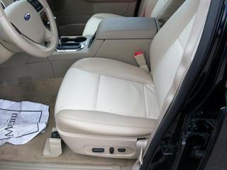 Ford Explorer 2010 photo 4