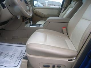 Ford Explorer 2010 photo 3
