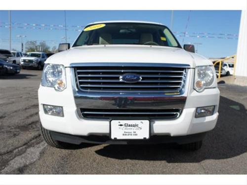 Ford Explorer 2010 photo 2