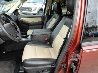 Ford Explorer 2010 photo 1