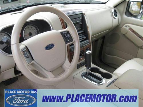Ford Explorer 2010 photo 1